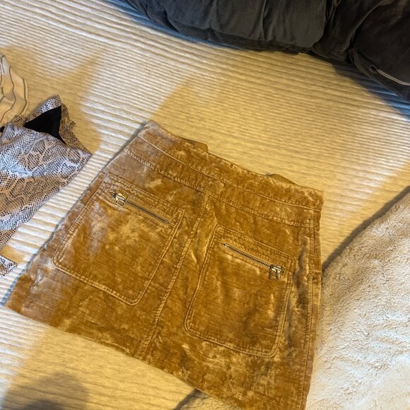 FREE PEOPLE SKIRTS + SHORT BUNDLE - Picture 3 of 16